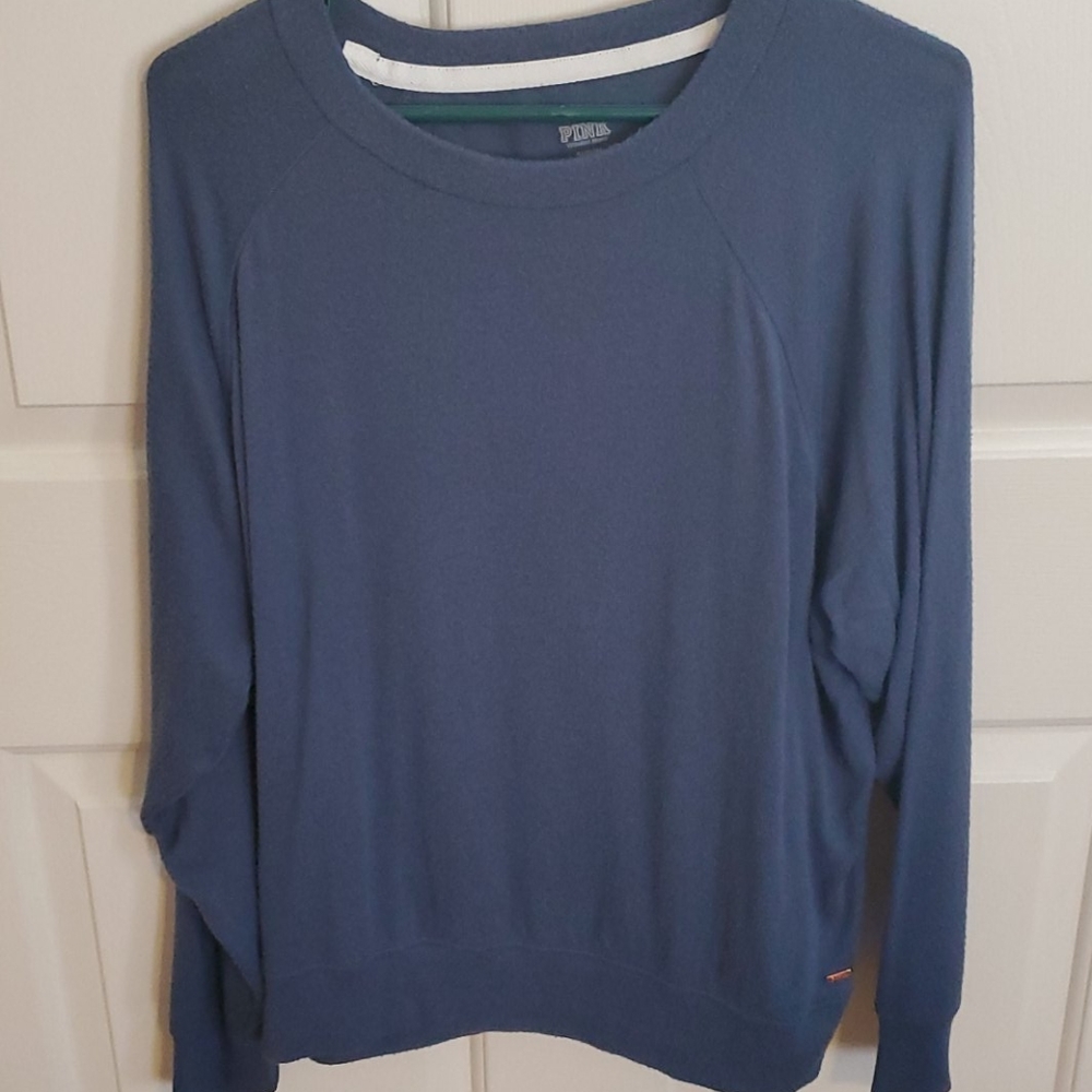Victorias Secret - Pink Long Sleeve